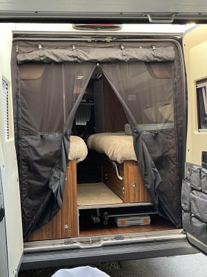 Moustiquaire AR3.jpg