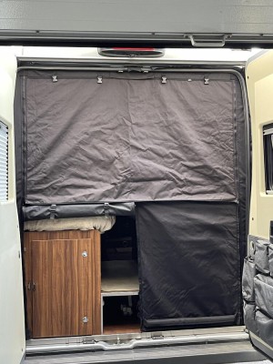 Moustiquaire AR6.jpg